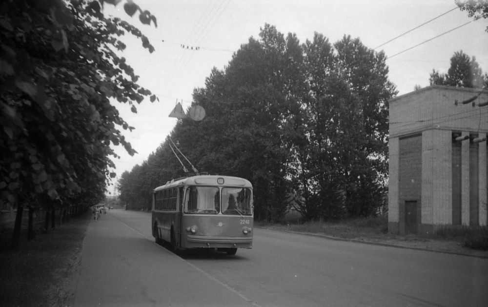 Санкт-Петербург, ЗиУ-5Д № 2246