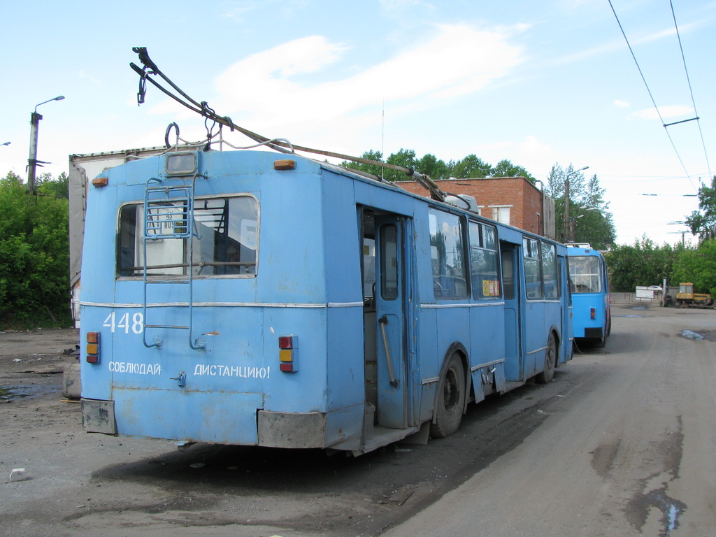 Kirov, ZiU-682V # 448