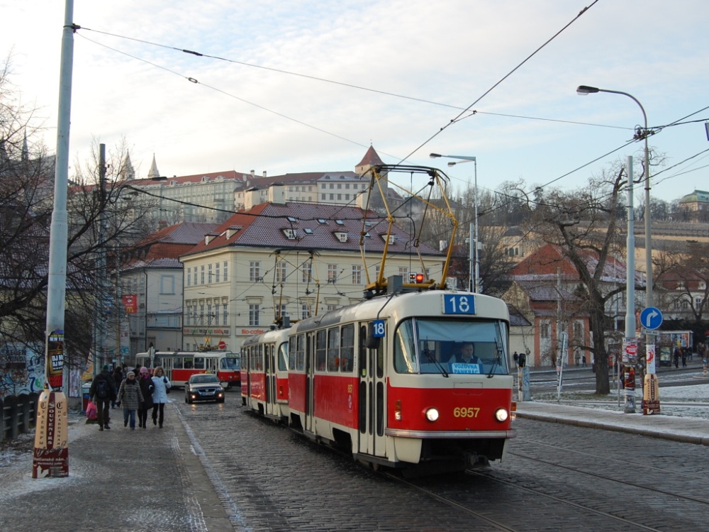 Прага, Tatra T3 № 6957