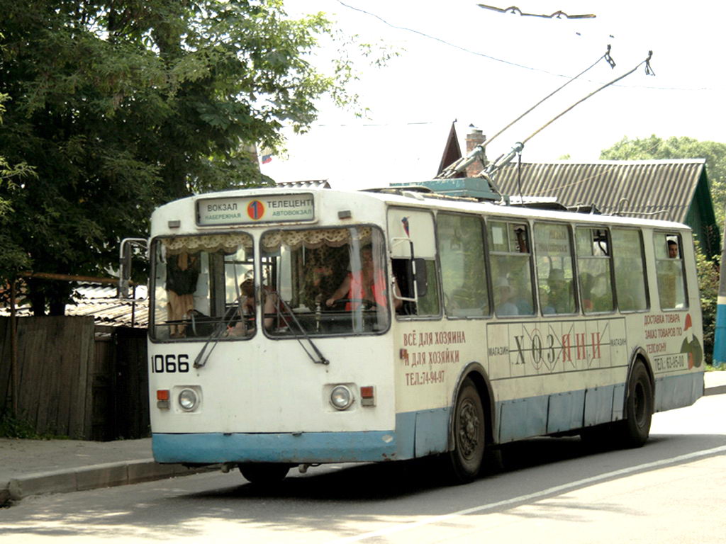Брянск, ЗиУ-682Г [Г00] № 1066