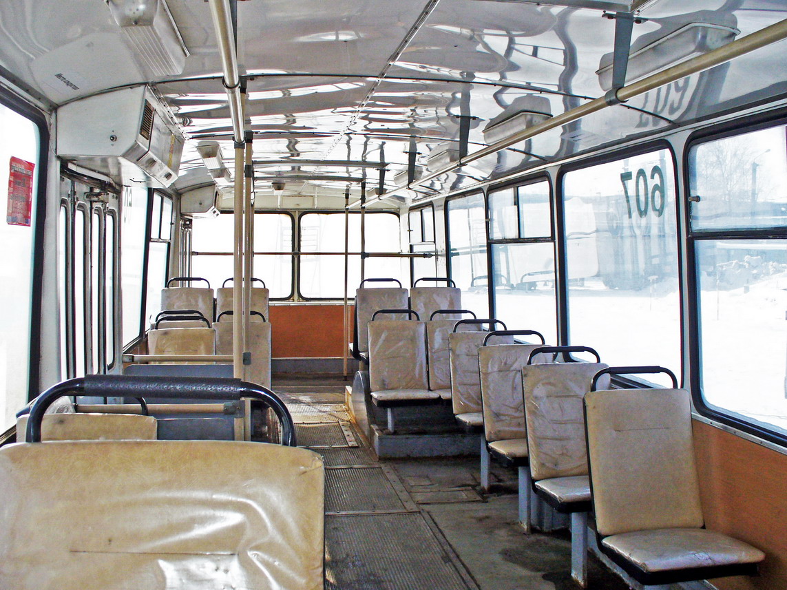 Киров, ЗиУ-682 КР Иваново № 607