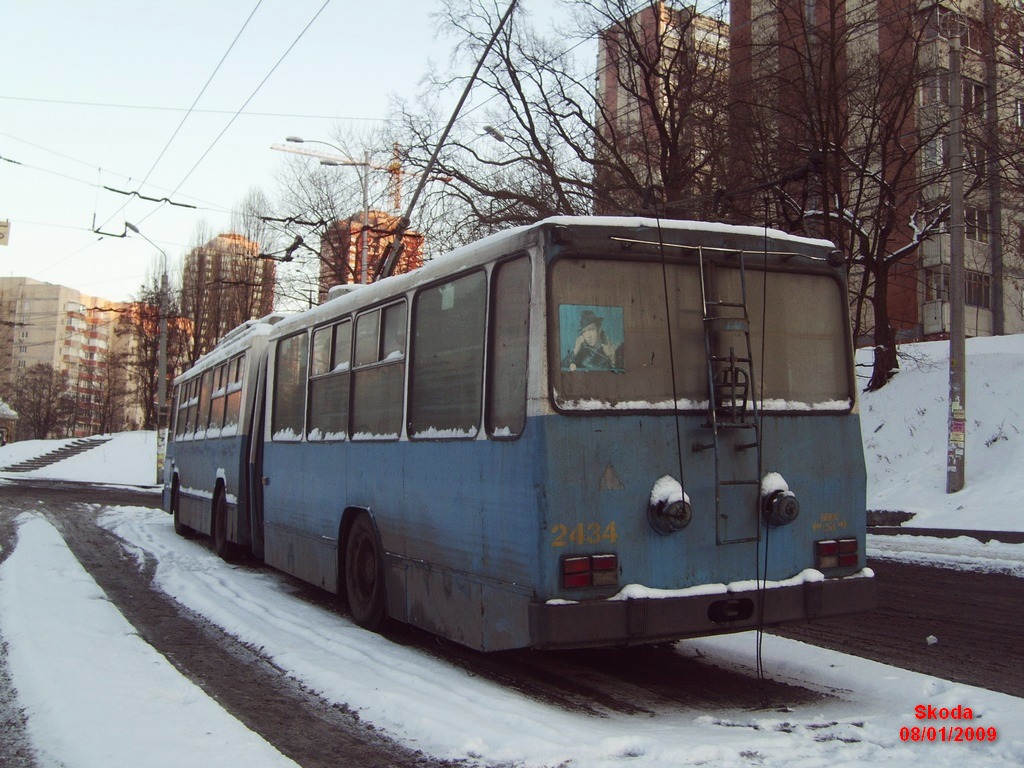 Киев, ЮМЗ Т1 № 2434