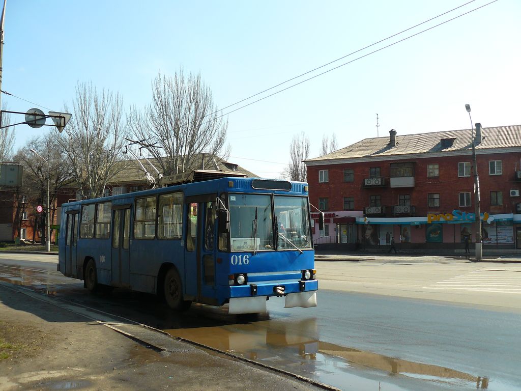 Krîvîi Rih, YMZ T1R (Т2P) Nr. 016