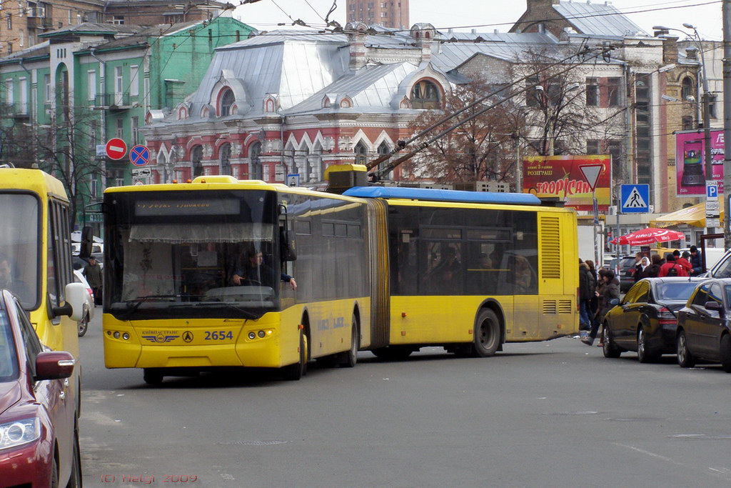 Киев, ЛАЗ E301D1 № 2654