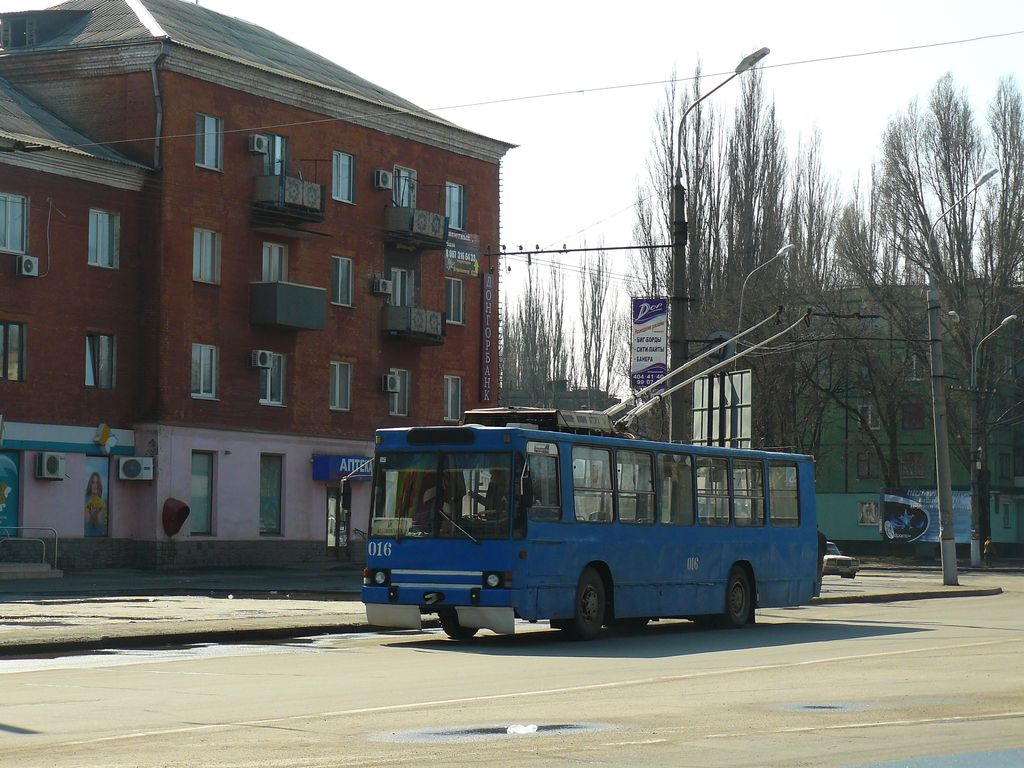 Krivij Rih, YMZ T1R (Т2P) — 016