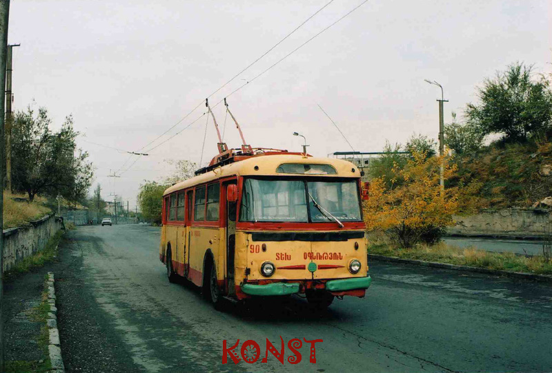 Ереван, Škoda 9Tr № 90