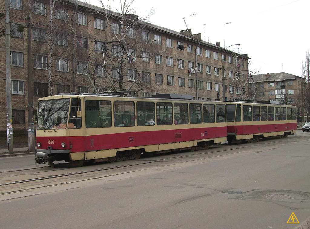 Киев, Tatra T6B5SU № 038