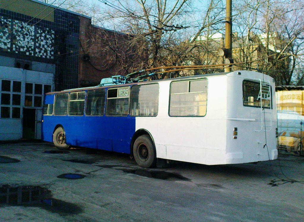 Донецк, ЗиУ-682В № 1625