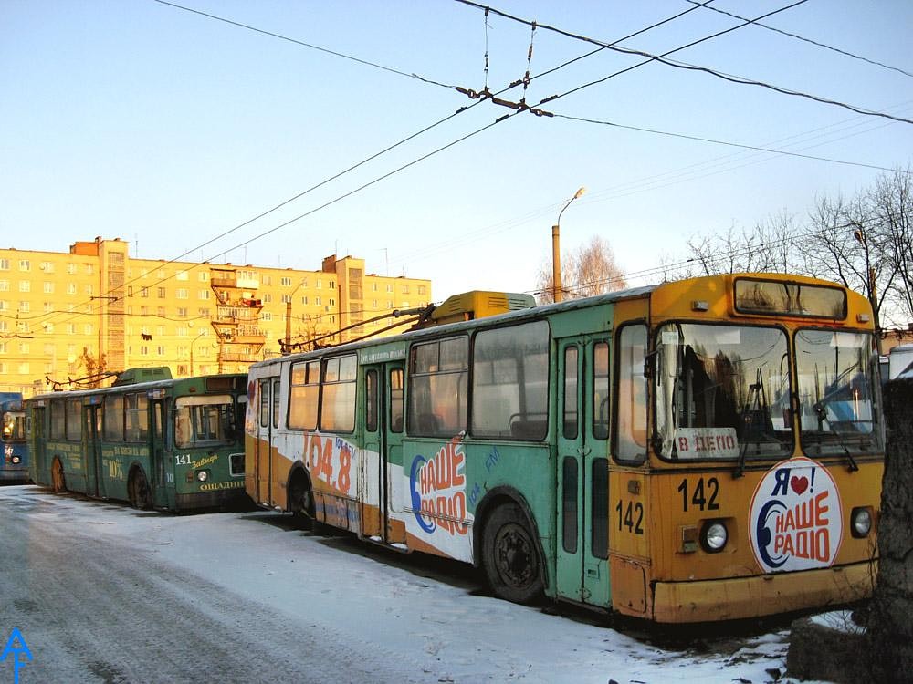 Луцк, ZiU-682V [V00] № 142