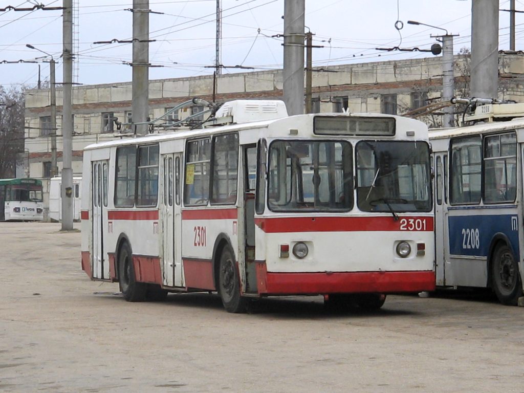 Севастополь, ЗиУ-682В [В00] № 2301