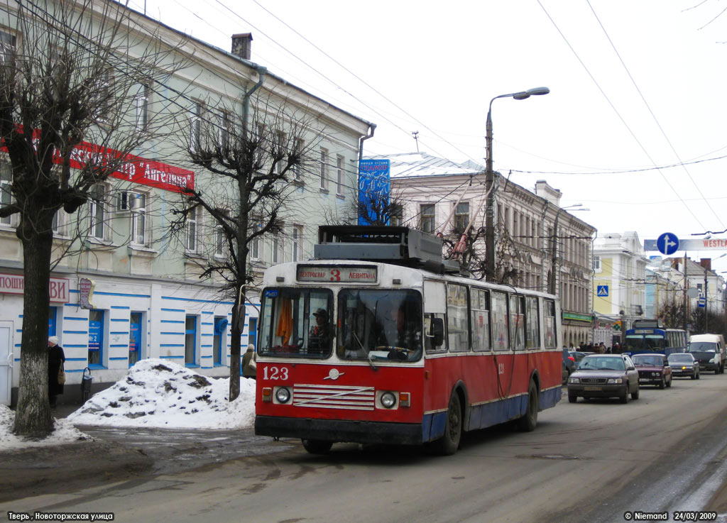 Twer, ZiU-682V-012 [V0A] Nr. 123