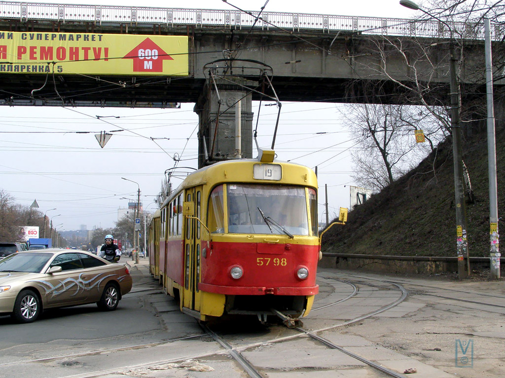 Kiova, Tatra T3SU # 5798