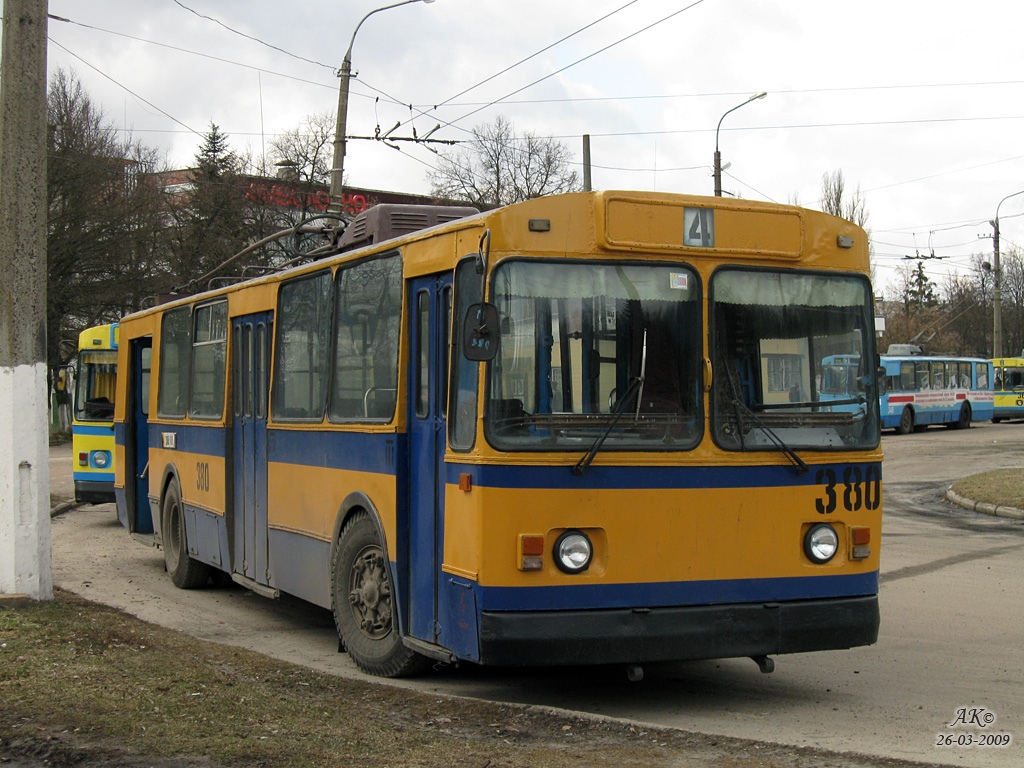 Чернигов, ЗиУ-682В [В00] № 380