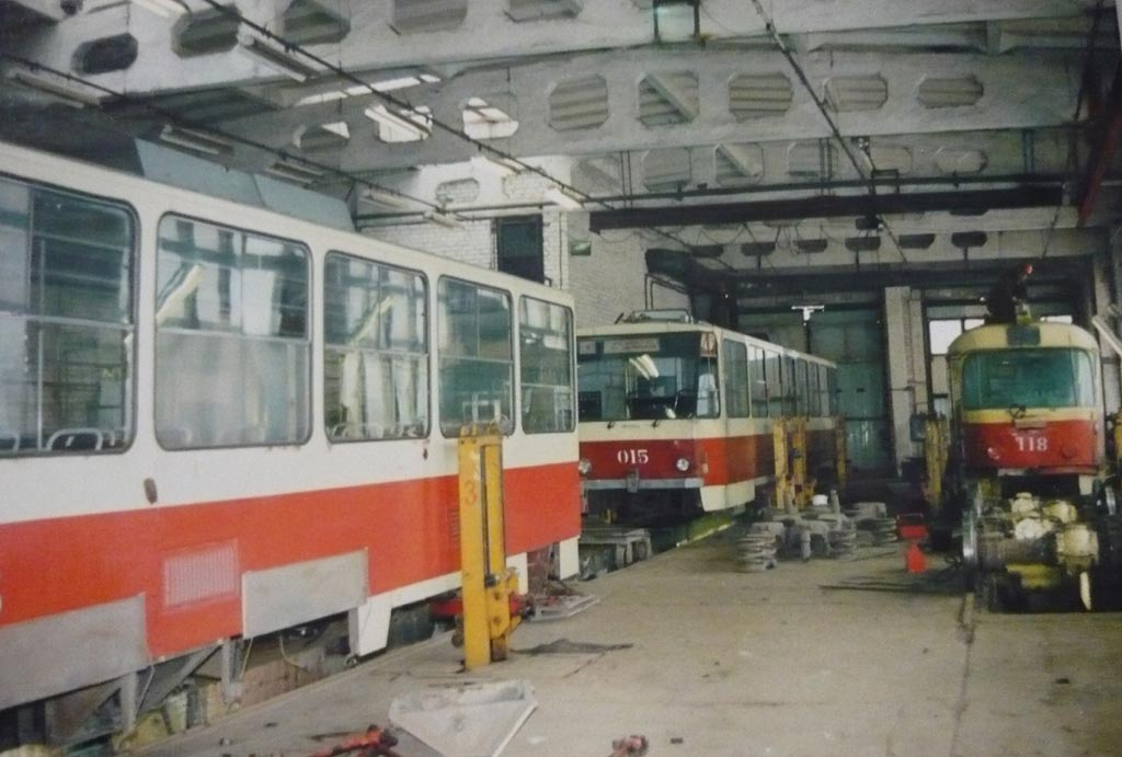 Kursk, Tatra T6B5SU Nr. 015; Kursk, Tatra T3SU (2-door) Nr. 118; Kursk — Kursk Electric Transit Museum