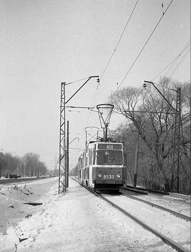 Санкт-Петербург, ЛМ-68М № 8530