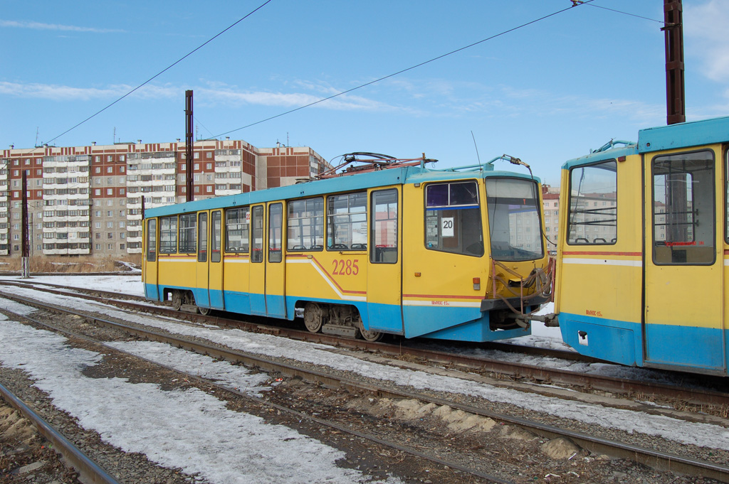 Магнитогорск, 71-608КМ № 2285