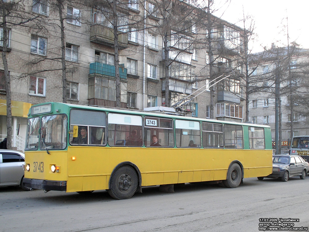 Челябинск, ЗиУ-682В-012 [В0А] № 3743