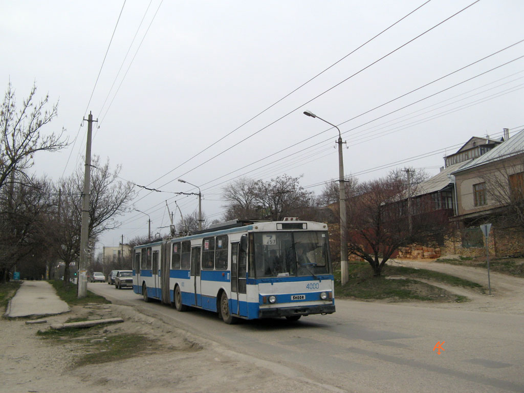 Крымский троллейбус, Škoda 15Tr02/6 № 4000