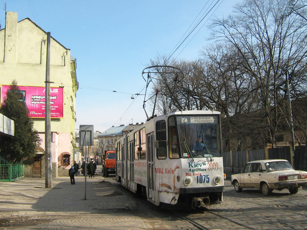 Львов, Tatra KT4SU № 1075