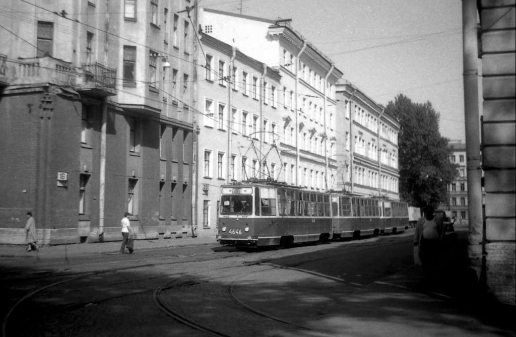 Санкт-Петербург, ЛМ-68М № 4646