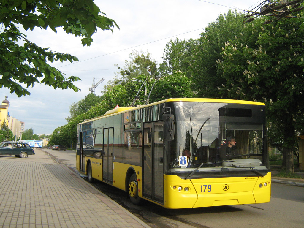 Ивано-Франковск, ЛАЗ E183D1 № 179