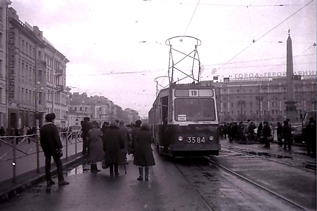 Санкт-Петербург, ЛМ-68М № 3584