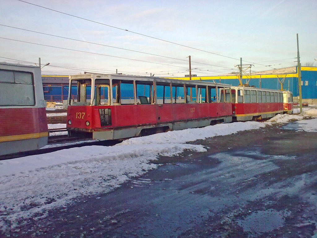 Ярославль, 71-605 (КТМ-5М3) № 137