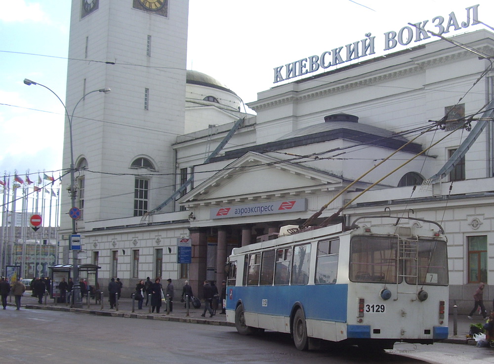Москва, ЗиУ-682Г-016.02 (с широкой 1-й дверью) № 3129