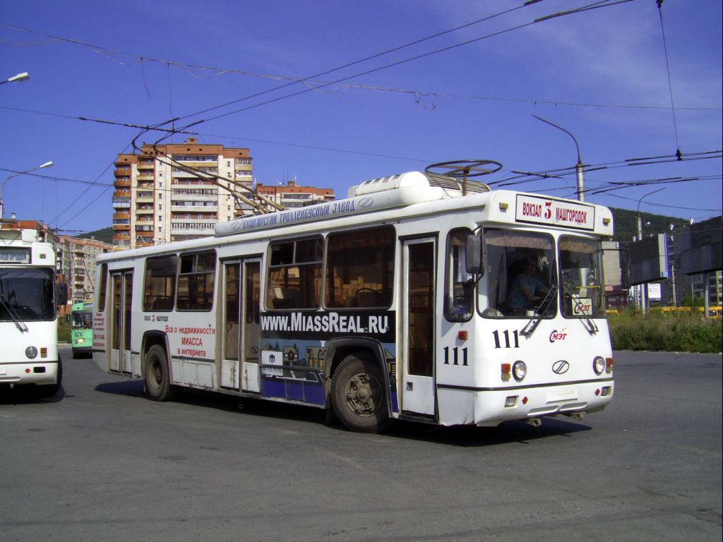 米阿斯, BTZ-5276-04 # 111