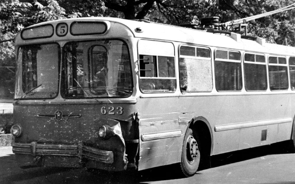 聖彼德斯堡, ZiU-5 # 623; 聖彼德斯堡 — Historical trolleybus photos
