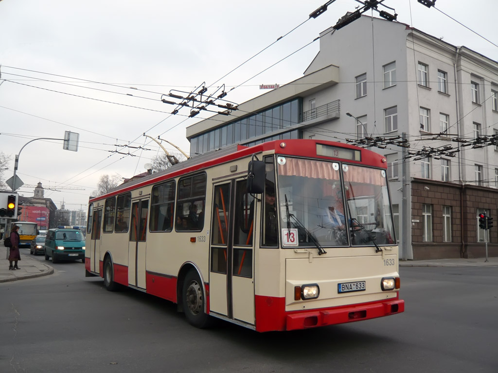 Вильнюс, Škoda 14Tr13/6 № 1633