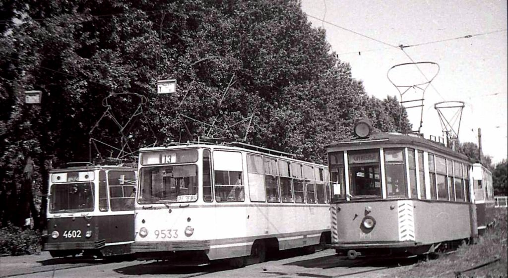Санкт-Петербург, ЛМ-68М № 4602; Санкт-Петербург, ЛМ-68М № 9533; Санкт-Петербург, МС-1 № М-4