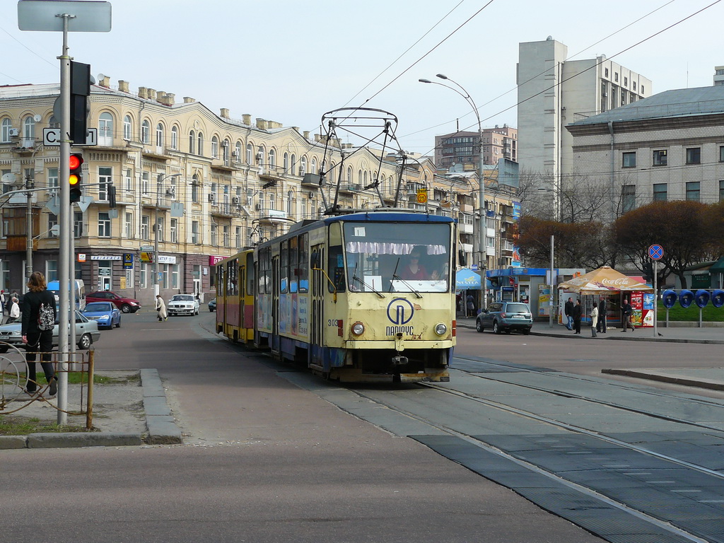 Киев, Tatra T6B5SU № 303