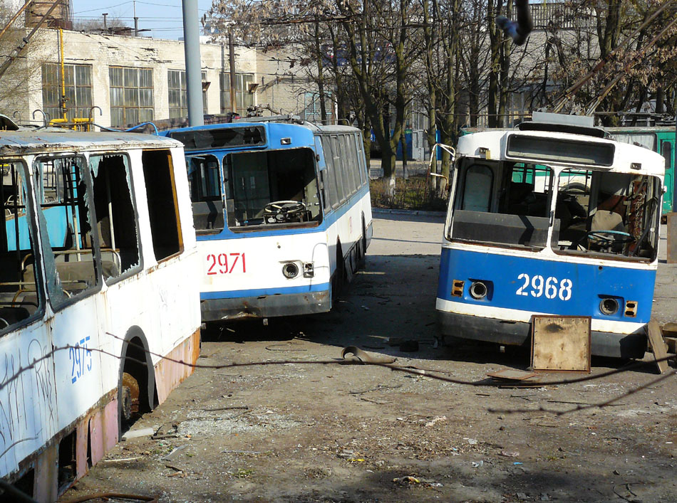 Днепр, ЗиУ-682Г [Г00] № 2971; Днепр, ЗиУ-682Г [Г00] № 2968