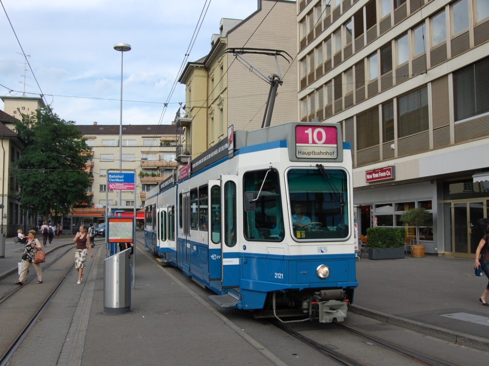 Цюрих, SWP/SIG/ABB Be 4/8 "Tram 2000 Sänfte" № 2121