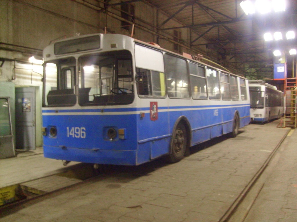 Москва, ЗиУ-682Г [Г00] № 1496