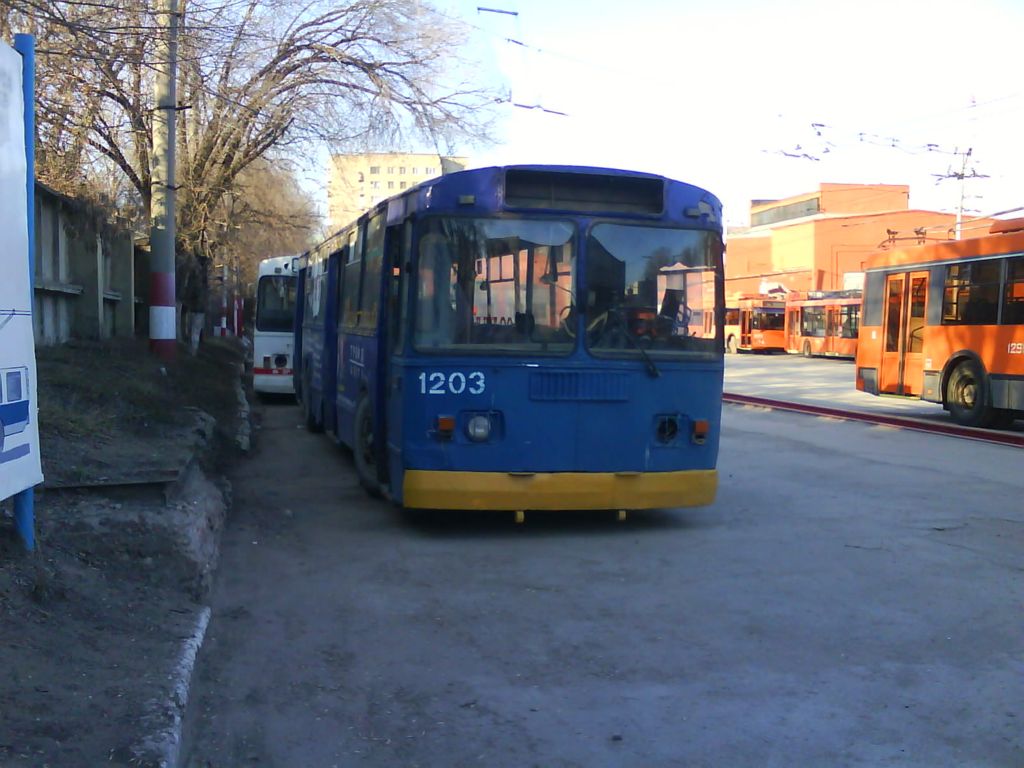 Саратов, ЗиУ-682Г [Г00] № 1203