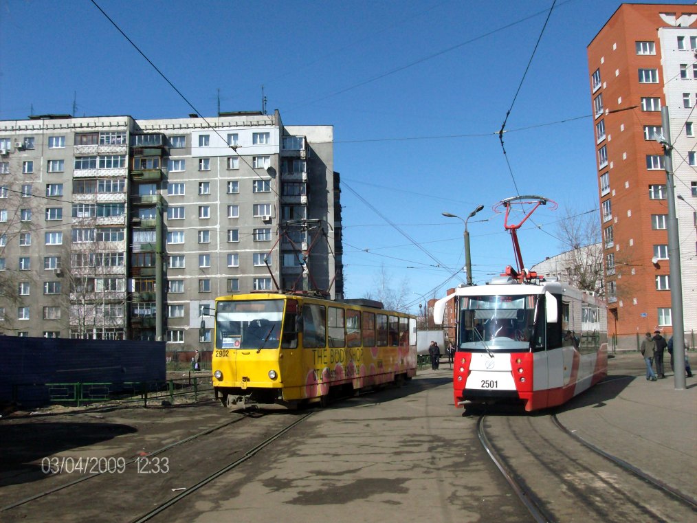 Нижний Новгород, Tatra T6B5SU № 2902; Нижний Новгород, 71-153 (ЛМ-2008) № 2501; Нижний Новгород — Испытания нового вагона ЛМ-2008 (71-153) Нижний Новгород, Tatra T6B5SU № 2902; Нижний Новгород, 71-153 (ЛМ-2008) № 2501; Нижний Новгород — Испытания нового вагона ЛМ-2008 (71-153)