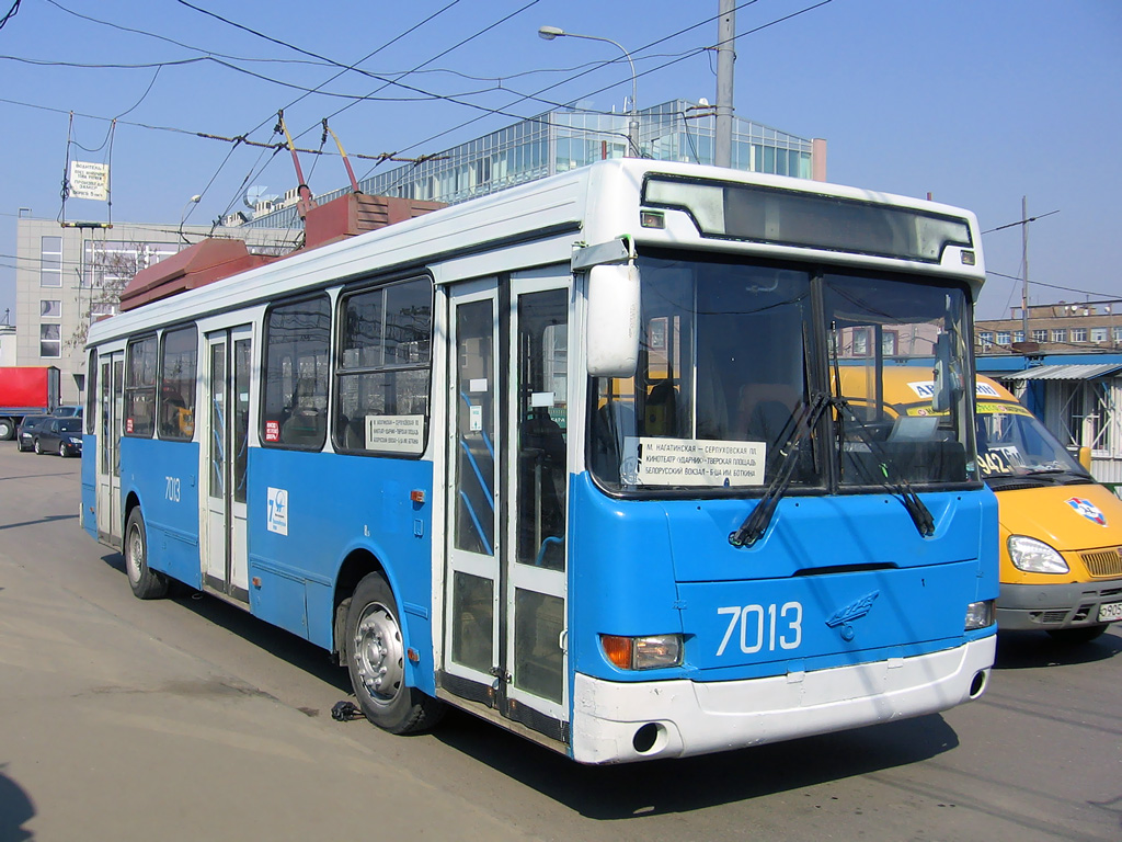 Москва, МТрЗ-5279-0000010 № 7013