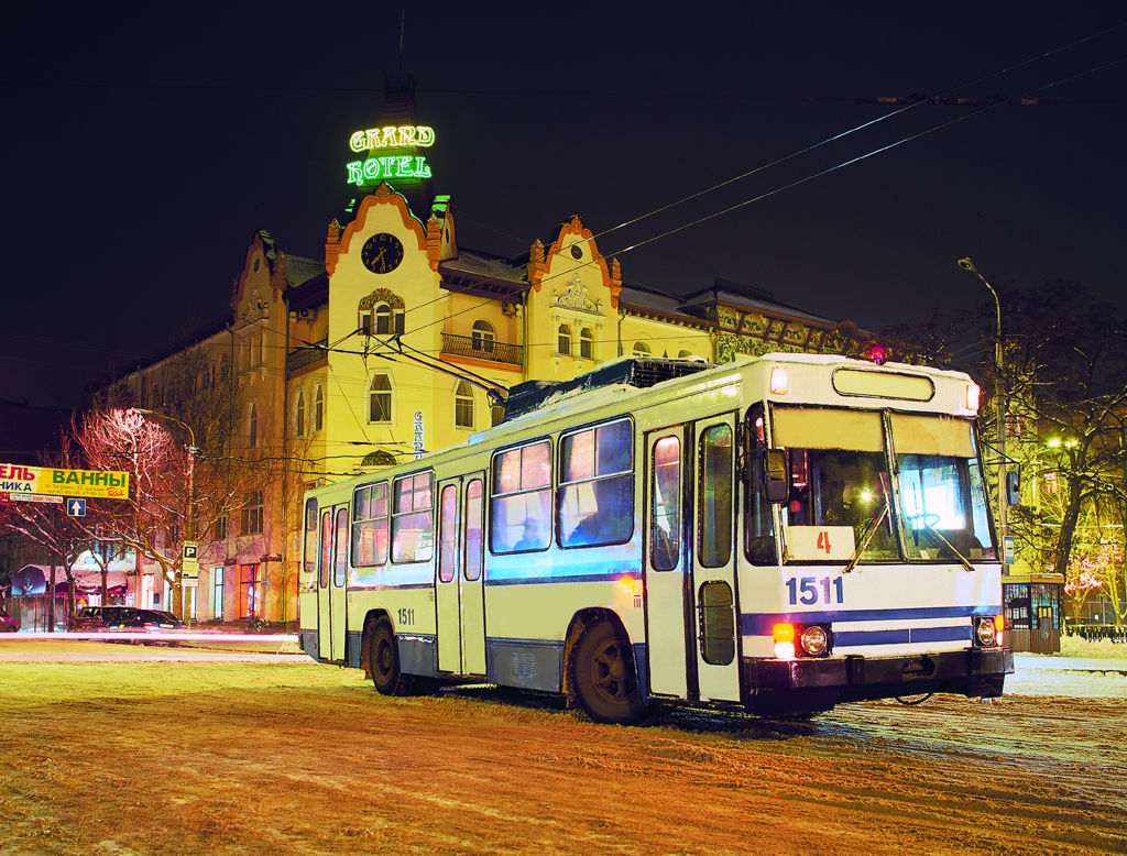 Днепр, ЮМЗ Т2 № 1511