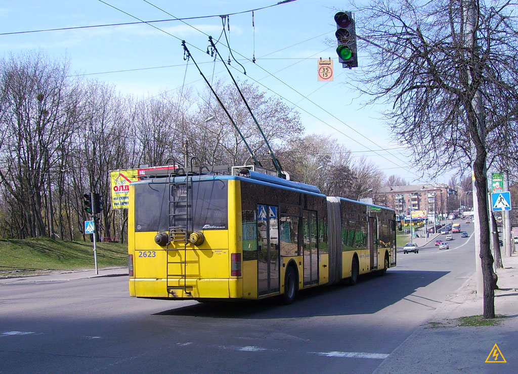 Киев, ЛАЗ E301D1 № 2623