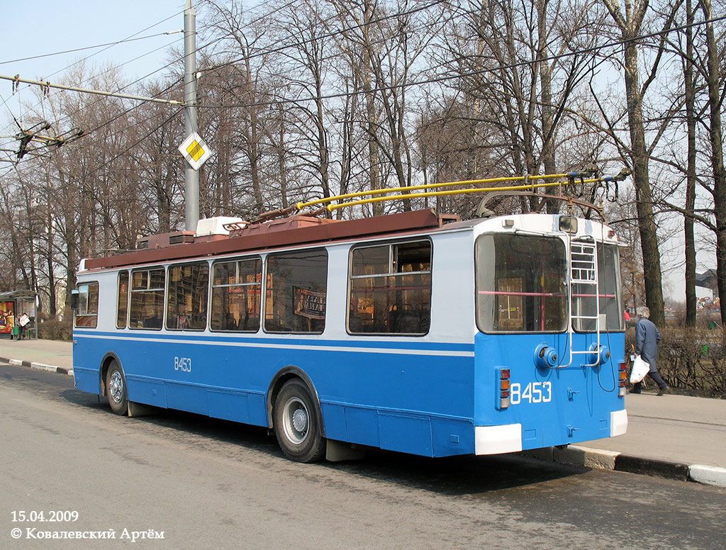 Москва, ЗиУ-682Г-016.02 (с широкой 1-й дверью) № 8453