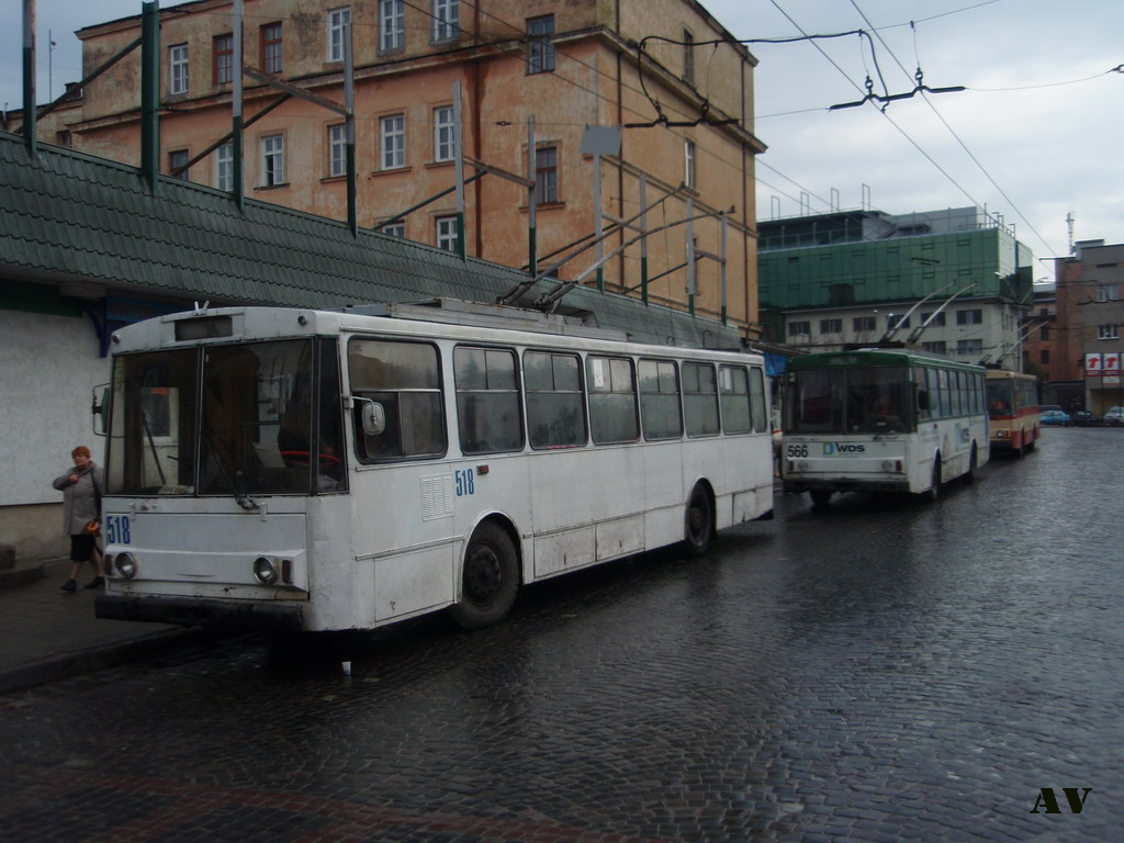 Львов, Škoda 14Tr02/6 № 518