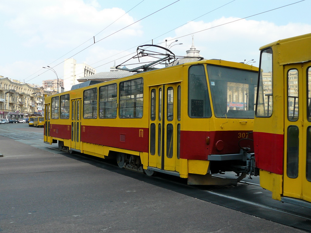 Kiev, Tatra T6B5SU Nr. 307