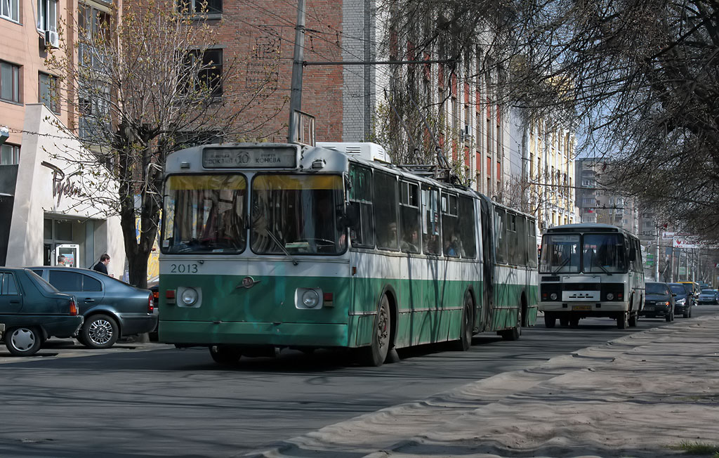Черкассы, ЗиУ-683Б [Б00] № 2013