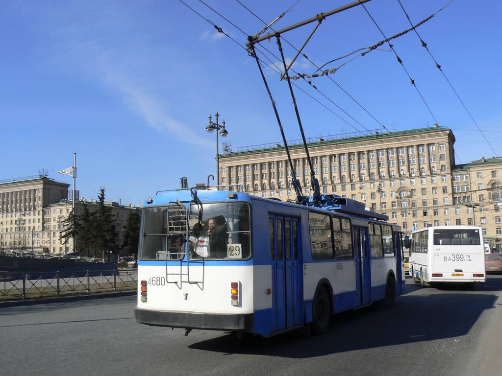 Санкт-Петербург, ВМЗ-170 № 4680