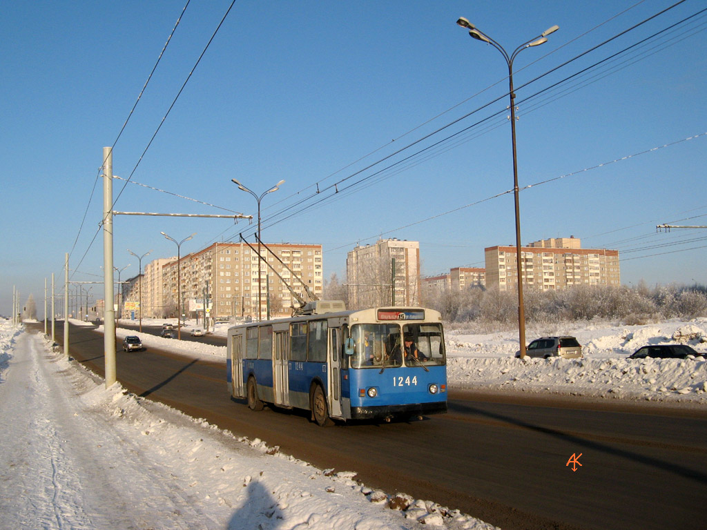 Ижевск, ЗиУ-682В № 1244