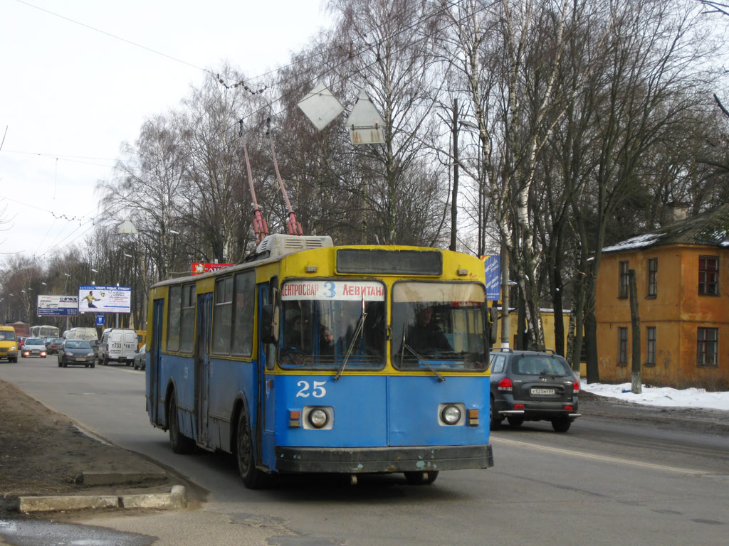 Тверь, ЗиУ-682В № 25
