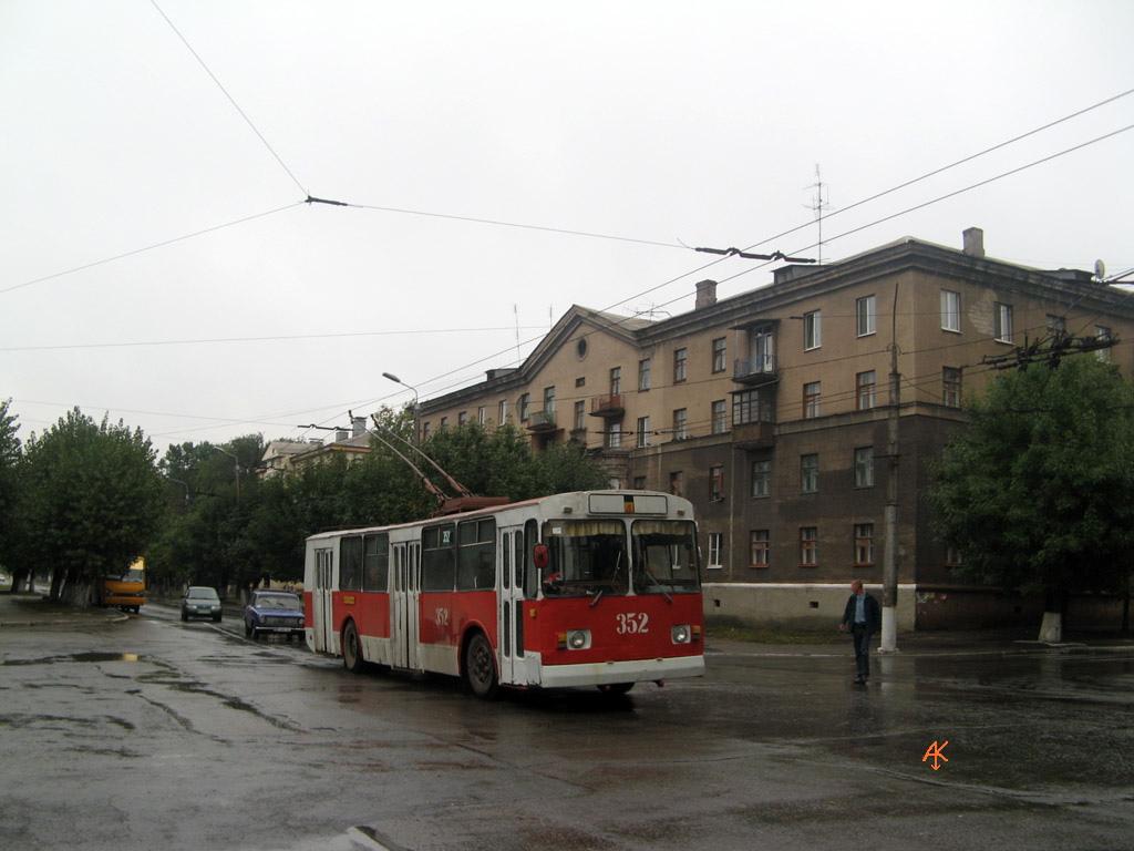 Алчевск, ЗиУ-682В-012 [В0А] № 352