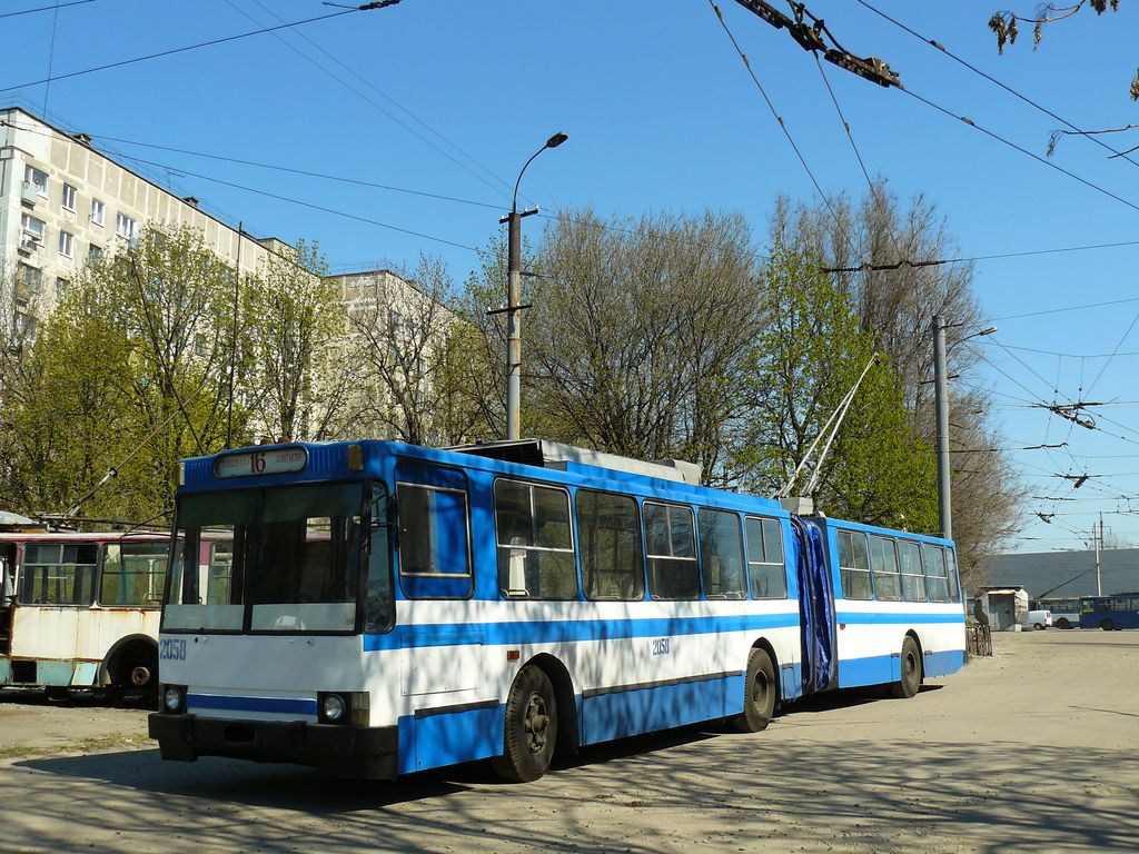 Dnipro, YMZ T1 # 2058